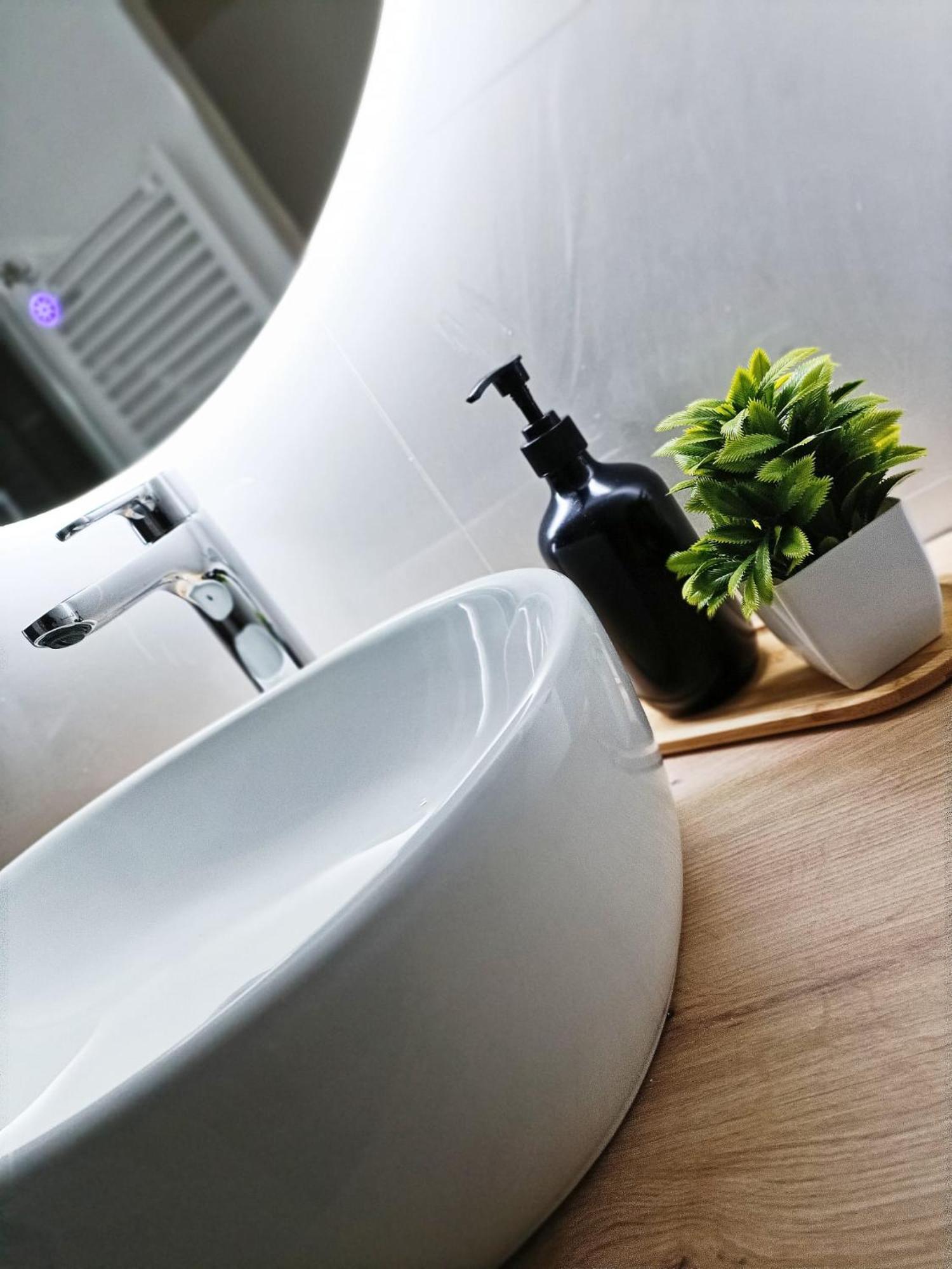 Violeta Suite Madrid Ngoại thất bức ảnh